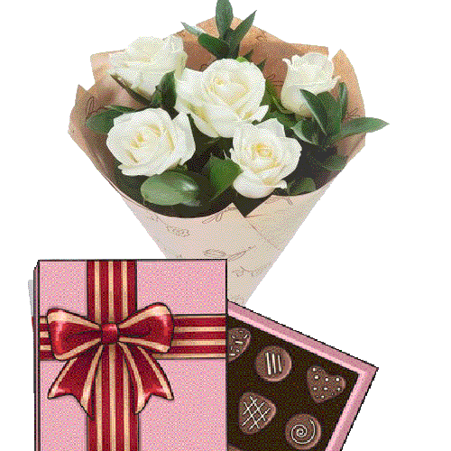 Фото товара 5 белых роз с конфетами в Черноморске