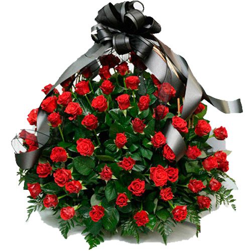 Фото товара 100 алых роз "Пламя" в корзине в Черноморске